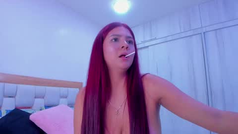 Paola  online show from December 21, 8:10 pm