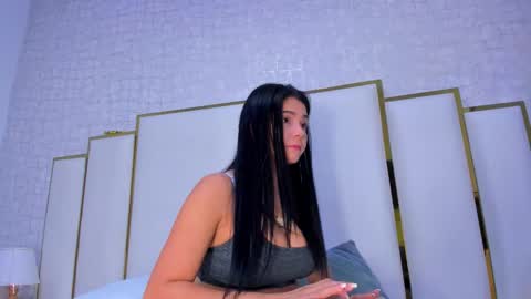 Paola  online show from September 19, 8:16 am