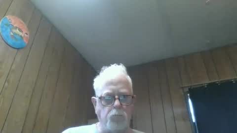 Snapshot of papajb70 chatting on February 26, 5:01 pm papajb70 online show from February 26, 5:01 pm