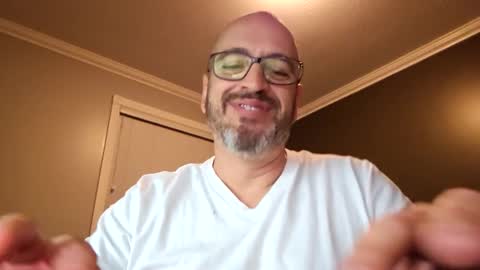 Snapshot of papi1979 chatting on January 18, 12:13 am Papi online show from January 18, 12:13 am