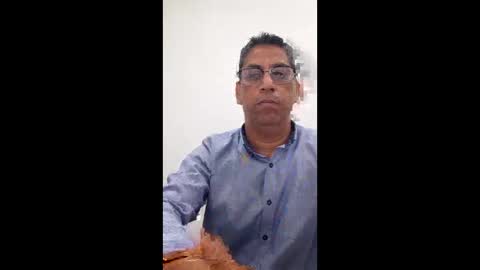 papi2525 online show from February 6, 8:01 pm