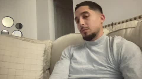 papicubano_guapo23cm online show from May 26, 8:54 am