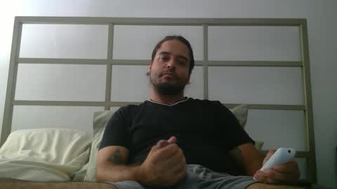 PapiiPR185 online show from May 2, 5:23 am