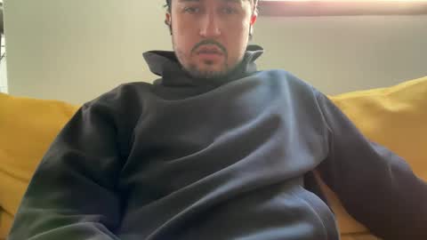 Snapshot of paprika_555 chatting on April 14, 5:24 am paprika_555 online show from April 14, 5:24 am