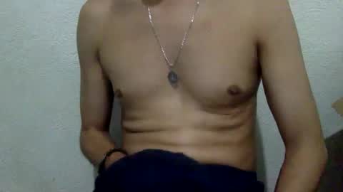 papy_dani33 online show from March 26, 6:41 am