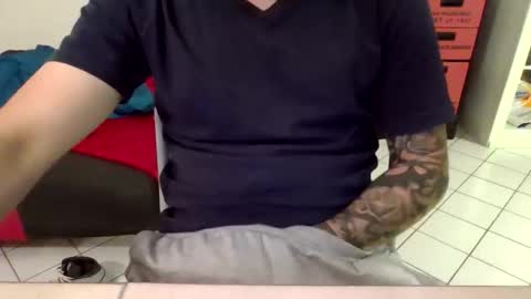 papychuo online show from November 20, 8:41 pm