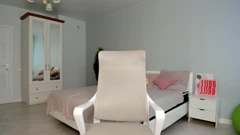 Melena online show from November 12, 8:37 am