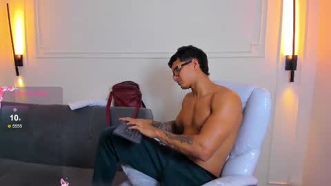 Ryan And Casper online show from June 24, 1:32 pm