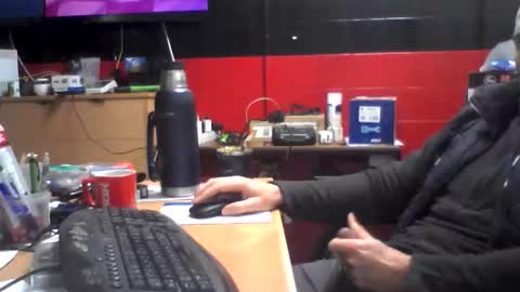 Snapshot of pareja74vlc chatting on February 18, 1:40 pm pareja74vlc online show from February 18, 1:40 pm