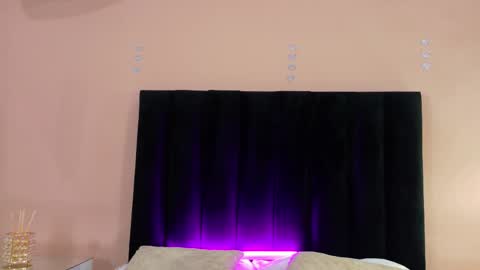 Snapshot of pariis_blakee chatting on March 4, 1:28 pm Paris online show from March 4, 1:28 pm