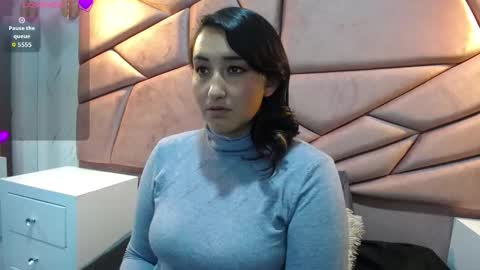 Snapshot of paris_love19 chatting on December 2, 8:52 am kitty online show from December 2, 8:52 am