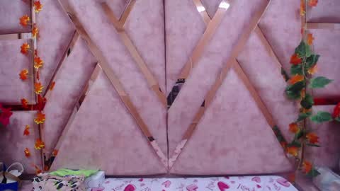 paris petit online show from September 10, 8:31 pm