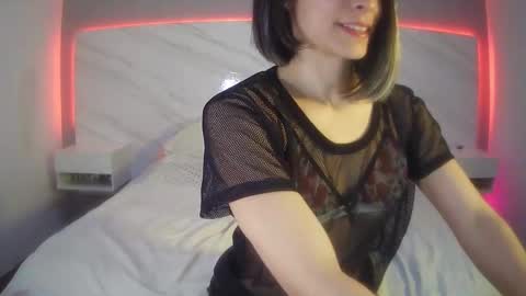 paris_vixen13 online show from October 3, 7:00 pm