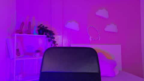 PARIS online show from January 8, 9:06 pm