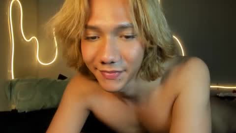 connie online show from December 12, 12:48 am