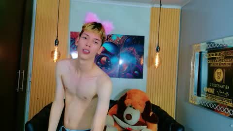 park_jimin1 online show from January 13, 4:34 pm