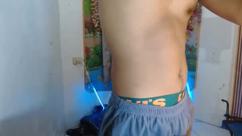 Snapshot of park_jinhoo chatting on September 28, 11:59 am Chinito online show from September 28, 11:59 am