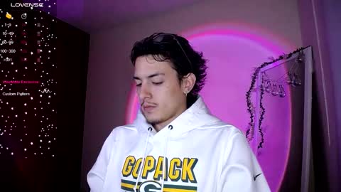 parker_222 online show from February 14, 11:23 pm