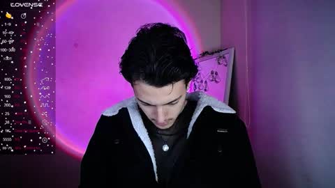 parker_222 online show from February 26, 6:23 am