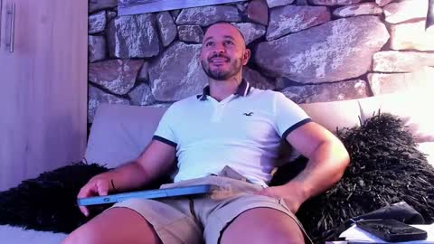 parker lavine online show from January 13, 12:19 am