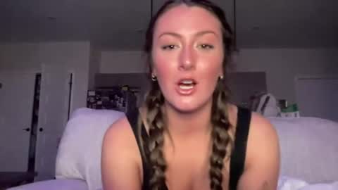 Parker Monroe online show from July 22, 3:31 am