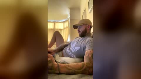 parkertom525 online show from May 2, 5:29 pm