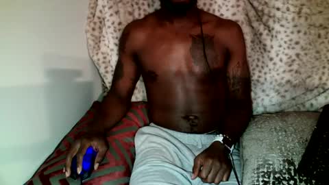 Snapshot of parlay0028 chatting on December 19, 3:18 am Parlay tellio online show from December 19, 3:18 am