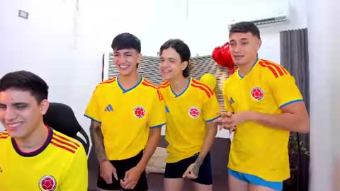 liampacoyosh and erick online show from June 23, 2:15 pm