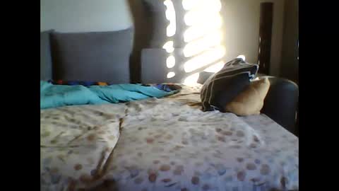 Snapshot of partybart6 chatting on November 19, 12:27 pm partybart6 online show from November 19, 12:27 pm