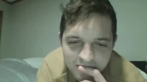 Snapshot of partyboypaul chatting on May 21, 3:46 am partyboypaul online show from May 21, 3:46 am