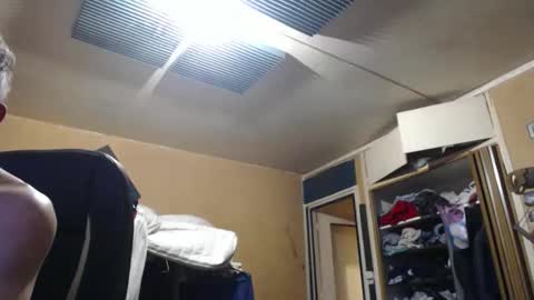 Snapshot of pascal88881 chatting on November 8, 4:40 pm pascal88881 online show from November 8, 4:40 pm