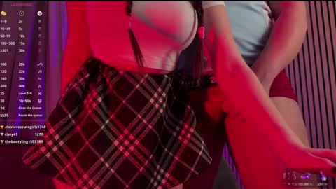 Snapshot of passion_dream_ chatting on December 24, 11:33 pm BubbleDoll online show from December 24, 11:33 pm