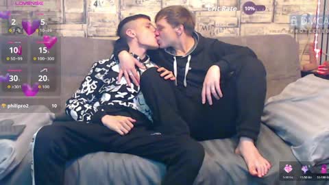 Max tall dark-haired guy with tattoos and Phil blond-haired online show from March 28, 1:49 am