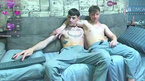 Max tall dark-haired guy with tattoos and Phil blond-haired online show from June 2, 1:18 am