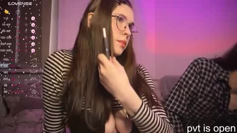 Snapshot of passiondesire_ chatting on October 14, 8:26 am Zoe online show from October 14, 8:26 am