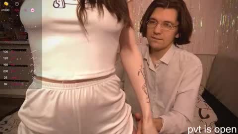 Snapshot of passiondesire_ chatting on February 14, 2:36 pm Zoe online show from February 14, 2:36 pm