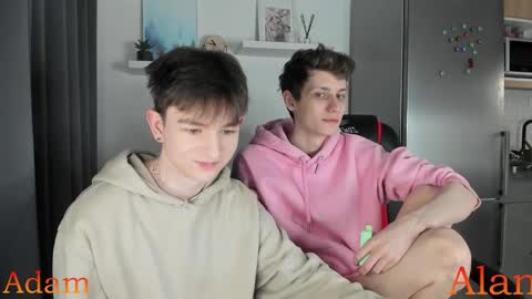 Alan online show from December 19, 3:19 pm