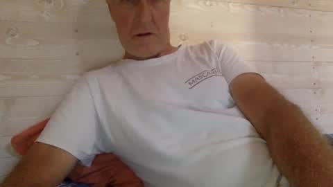 Snapshot of patibulaire1912 chatting on December 22, 8:38 am Pati24 online show from December 22, 8:38 am