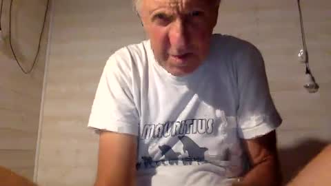 Snapshot of patibulaire1912 chatting on December 26, 7:38 pm Pati24 online show from December 26, 7:38 pm