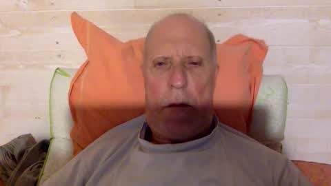 Snapshot of patibulaire1912 chatting on September 19, 1:18 am Pati24 online show from September 19, 1:18 am