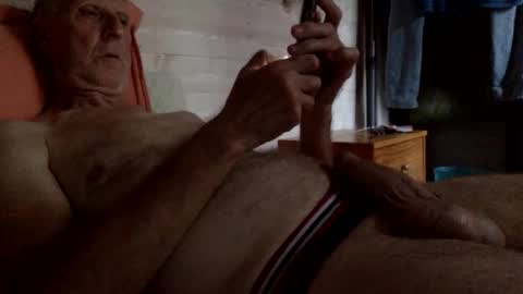 Pati24 online show from December 2, 11:59 am