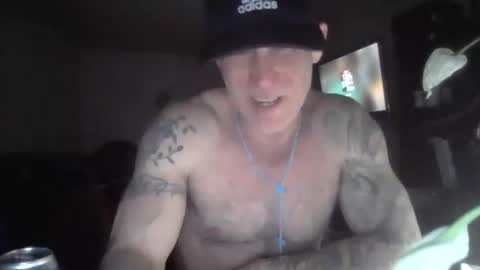 Snapshot of patosbigin chatting on February 25, 4:33 am patosbigin online show from February 25, 4:33 am