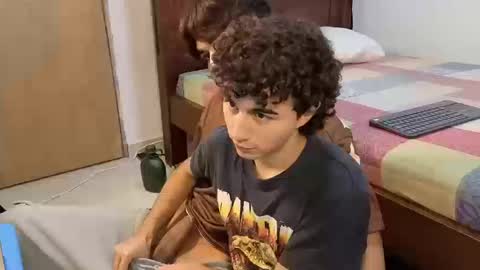 patri_ck_villa online show from October 17, 10:12 pm