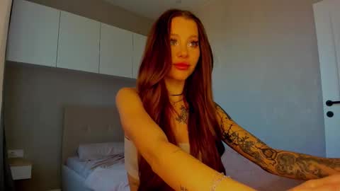 patricia_bloom online show from October 19, 4:57 am