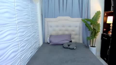 patricia_miller08 online show from September 22, 4:25 am