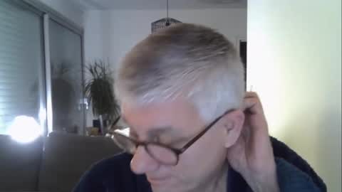 patrick5275 online show from April 12, 5:34 am