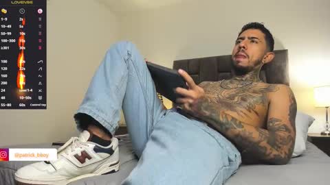 patrick_foster online show from February 28, 10:55 pm