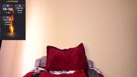 Snapshot of patrick_hot69 chatting on November 3, 9:16 pm patrick_hot69 online show from November 3, 9:16 pm