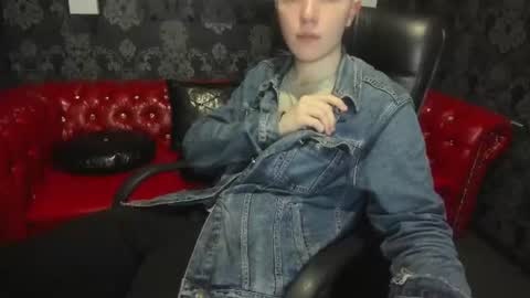 Snapshot of patrickbevy chatting on July 2, 7:14 am Patrick online show from July 2, 7:14 am