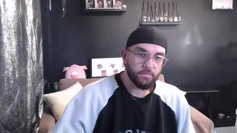 Snapshot of patrickmorris92 chatting on February 4, 8:31 am patrickmorris92 online show from February 4, 8:31 am